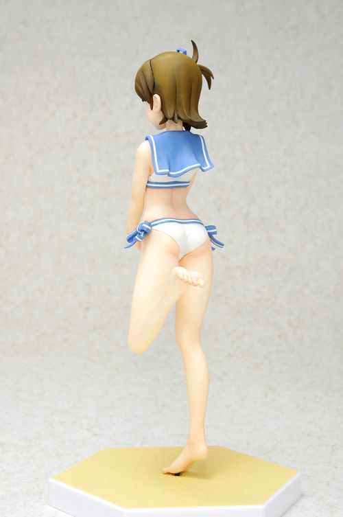  Mami Futami y Ami Futami Beach Queens -iDOLM@STER 2- (Wave) Z02