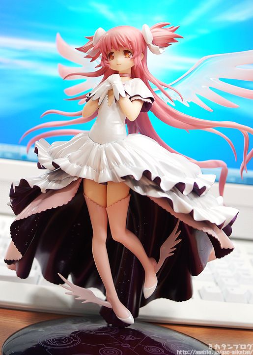  Ultimate Madoka 1/10 -Mahou Shoujo Madoka★Magica- (Good Smile Company) Umadoka01