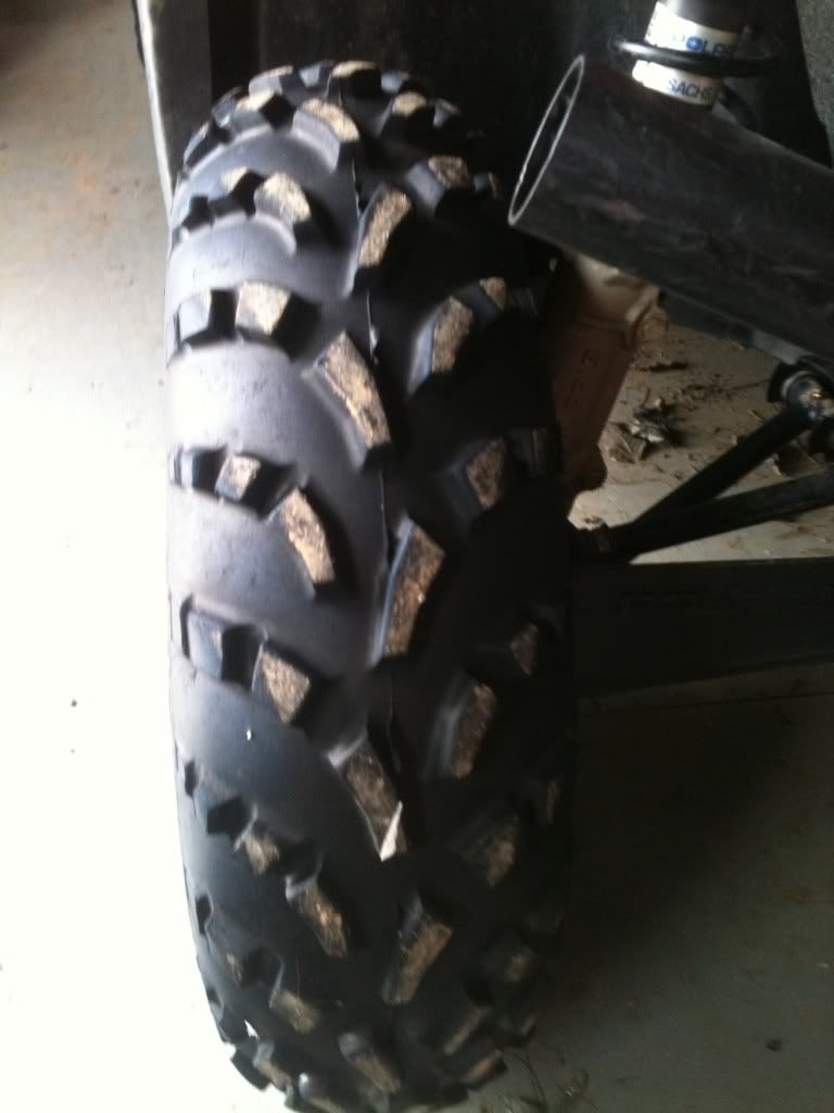 2010 Polaris Ranger rims and tires  C4b58694