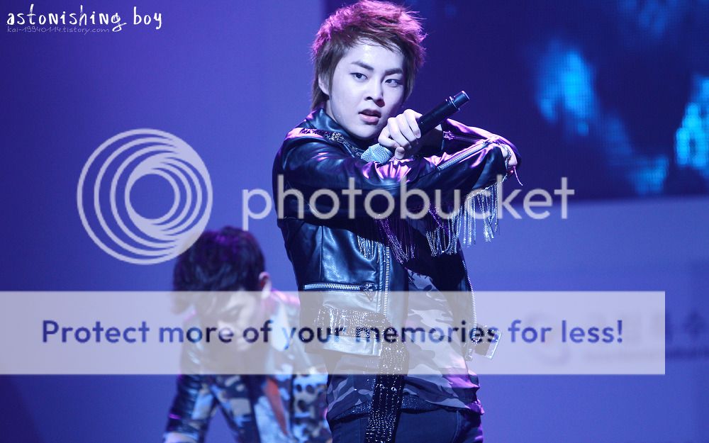 [Fantaken] 040912 EXO M XiuMin @ KBS Sound of Love Concert Tumblr_ma3hfzPfuZ1rt6zkmo1_1280