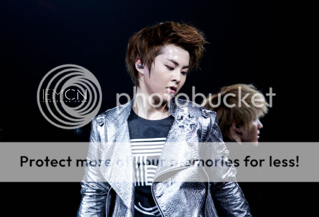 [Fantaken] 021012 EXO M Xiumin @ Chinese & South Korean Song Festival Tumblr_mbm4lyxu5Q1qhmxnlo1_1280