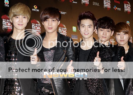 [Fantaken] 301112 EXO M XiuMin @ Mnet Asian Music Award 2012 Tumblr_mea8bjbCyI1rt6zkmo1_1280