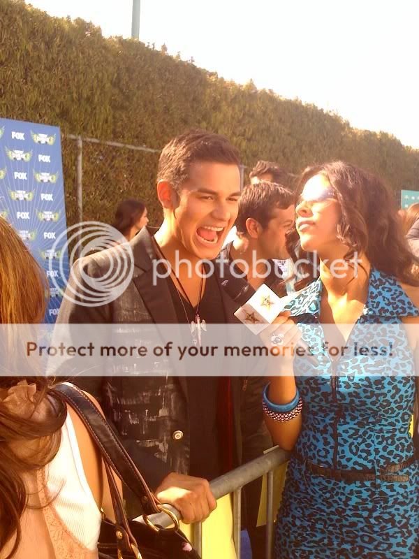 Teen Choice Awards 2010 - Page 3 142687138-73f3841e3021d61745c92dc0954ec8194c5f4500-full