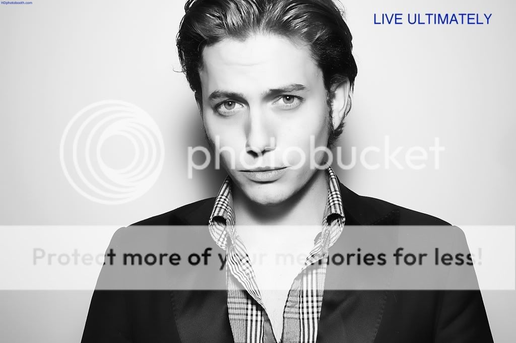 Jackson Rathbone - Imagenes/Videos de Paparazzi / Estudio/ Eventos etc. - Página 16 64