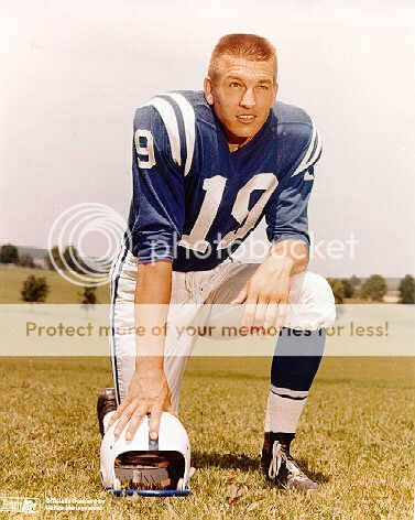 ****Who's Who? Introduce yourself HERE!**** - Page 3 JohnnyUnitas