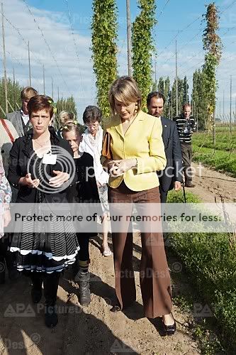 Mathilde de Bélgica - Página 29 20110926_PD1511