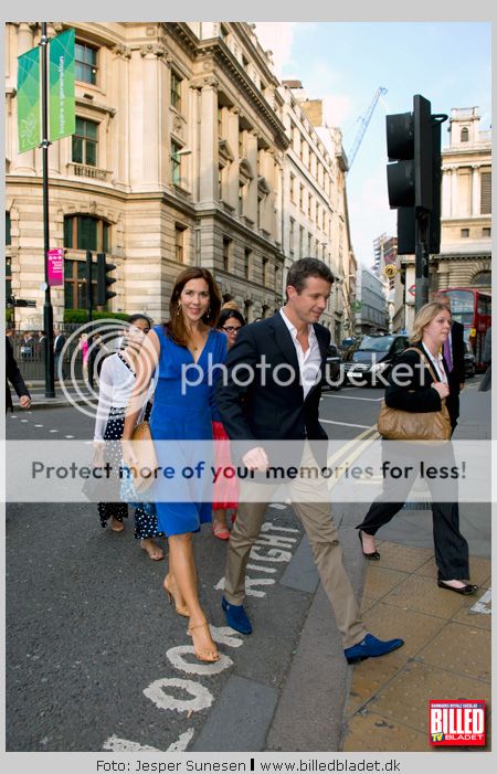 Mary y Frederik - Página 13 20120809_JSU7456