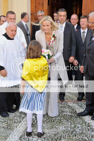 Alberto II y Charlene, Príncipes de Mónaco - Página 6 Edoris2