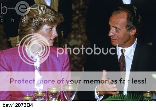 Diana Spencer, Lady Di - Página 18 Bew12076B4