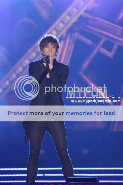 [JM] Korean Music Wave 2011 en Malasia [24.09.11] (8)    024f78f0f736afc36162ea25b319ebc4b7451207