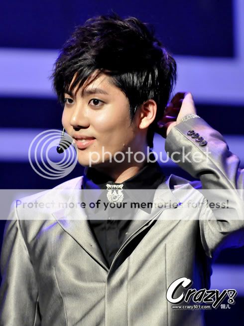 [SS501] Newton Fan meeting (3) KJ_newtoncrazy005