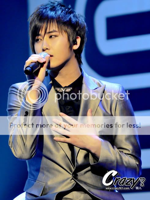 [SS501] Newton Fan meeting (3) YS_newtoncrazy006