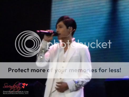 [HJL] Araneta Concert fan fotos (3) HJL_manilaconcert002