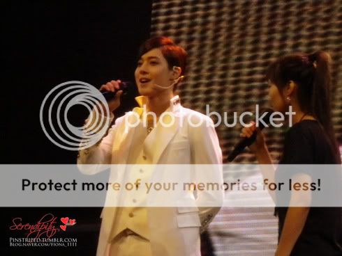 [HJL] Araneta Concert fan fotos (3) HJL_manilaconcert017