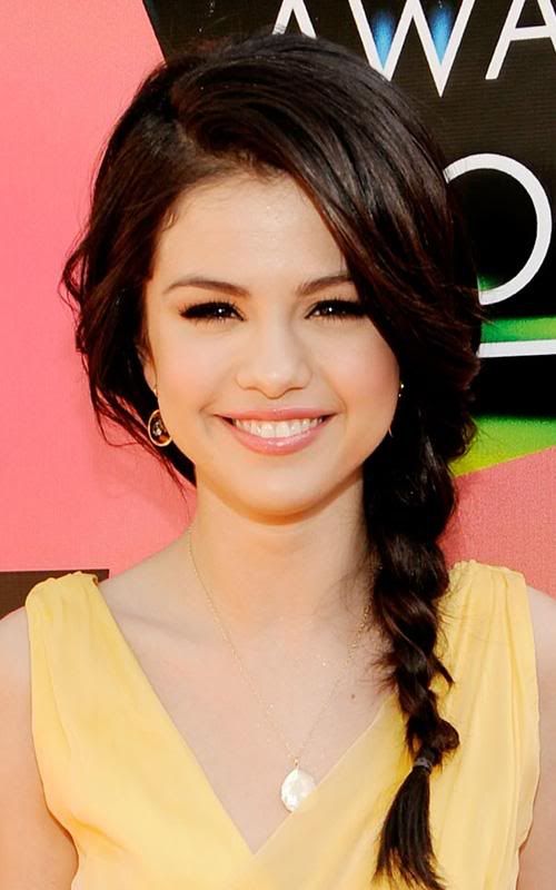 Selena Gomez Kids Choice Awards 2010 1ac21558