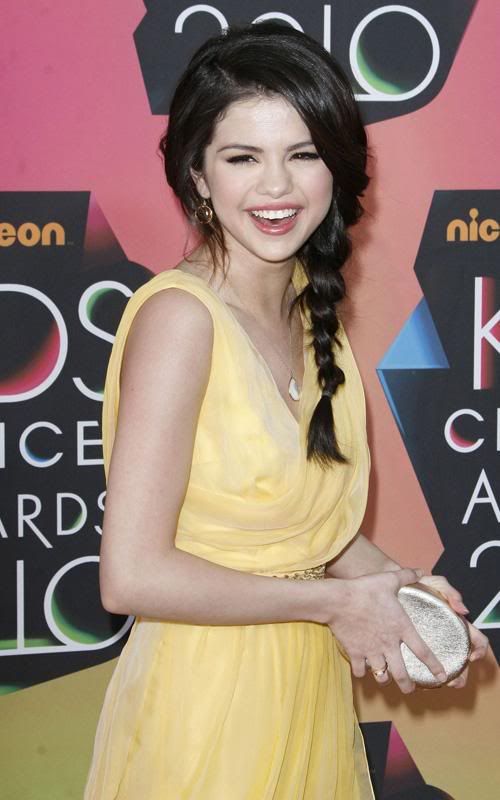 Selena Gomez Kids Choice Awards 2010 2feeac86