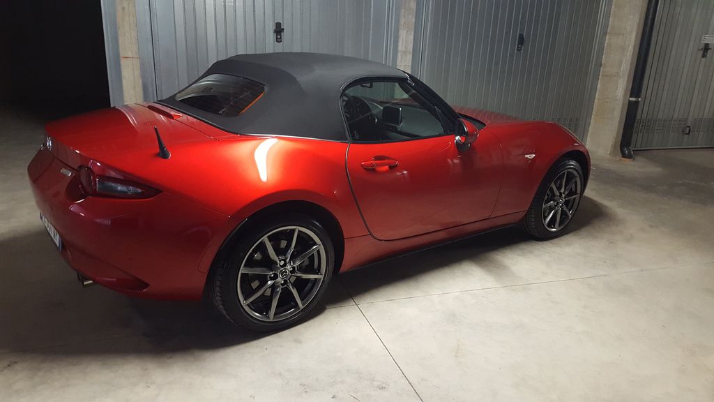 Mazda mx5 2.0 sport - Pagina 2 Be10b367b59e223577a5b83966314536