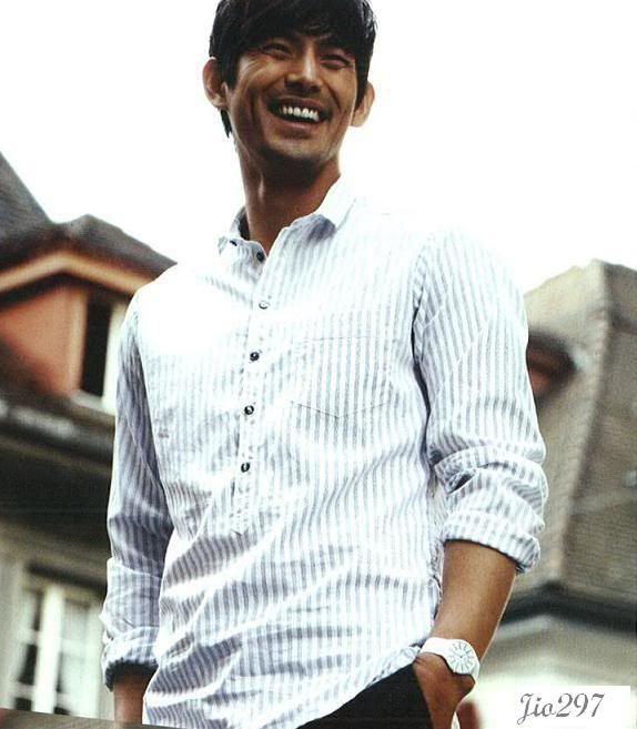 Oh Ji Ho # 1 - Pagina 8 2011JuneEsquire-112S