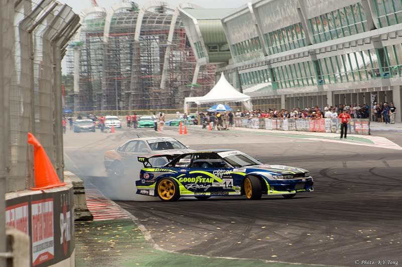 Formula Drift Singapore 2010 DSC02409