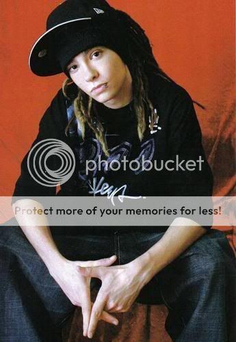 Galeria De Fotos De Tom Kaulitz [!!] - Página 21 1zoji1z