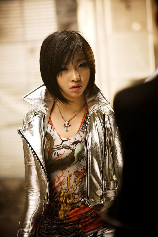 صور 2ne1 minzy  2NE1_Minzy_01