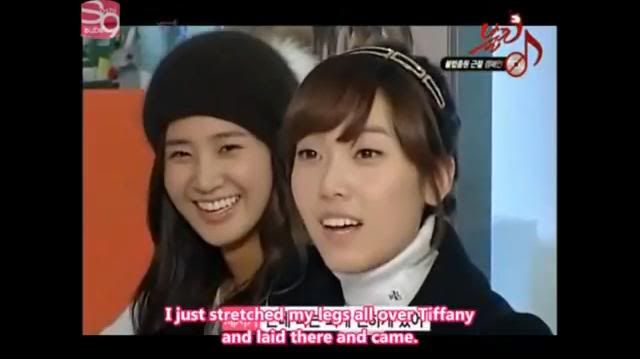 [PIC+VID+GIF][6/1/2012]«๑۩۞۩๑_ YURI ♥ JESSICA_๑۩۞۩๑_ PARIS ♥♕♥ ROMANTIC CITY ♥f  YULSIC_๑۩۞۩๑» - Page 11 Unf