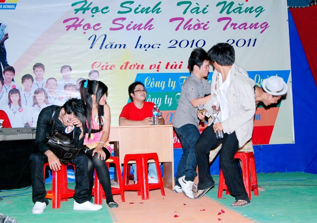 Hội thi Học sinh thanh lịch năm học 2010-2011 DSC_6125