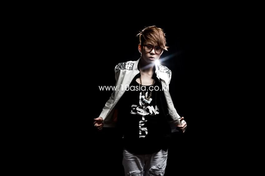 20 ca sĩ Hàn cùng góp giọng... ^^ Junhyungbeast