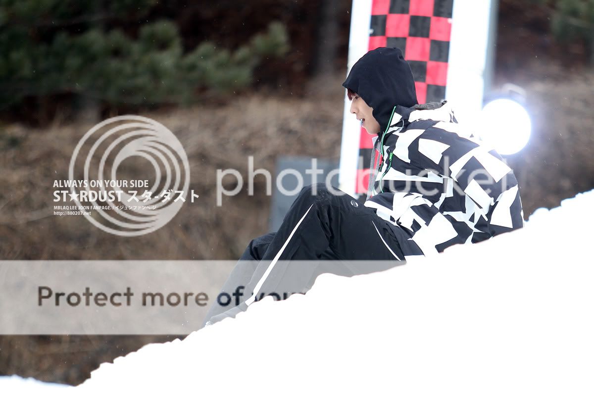 [20/01] Joon enregistre Dream Team Untitled-3-1