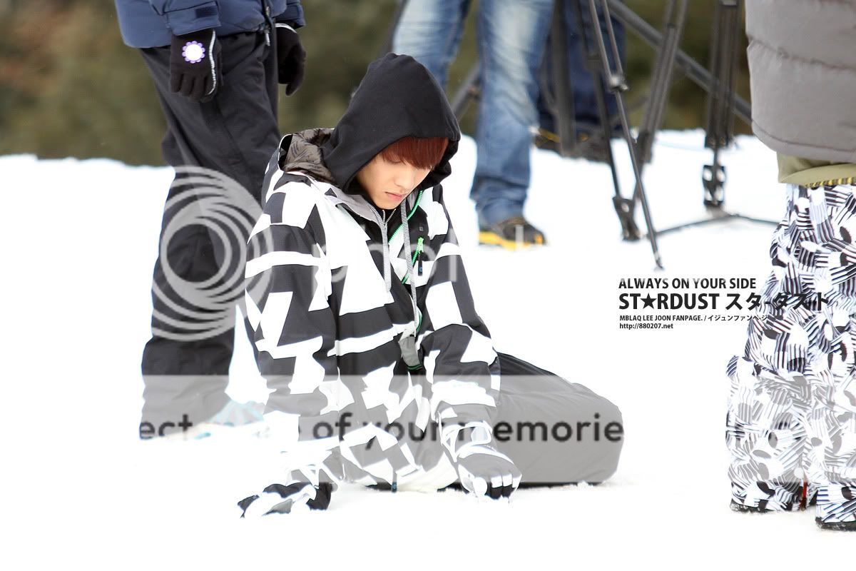 [20/01] Joon enregistre Dream Team Untitled-4-1