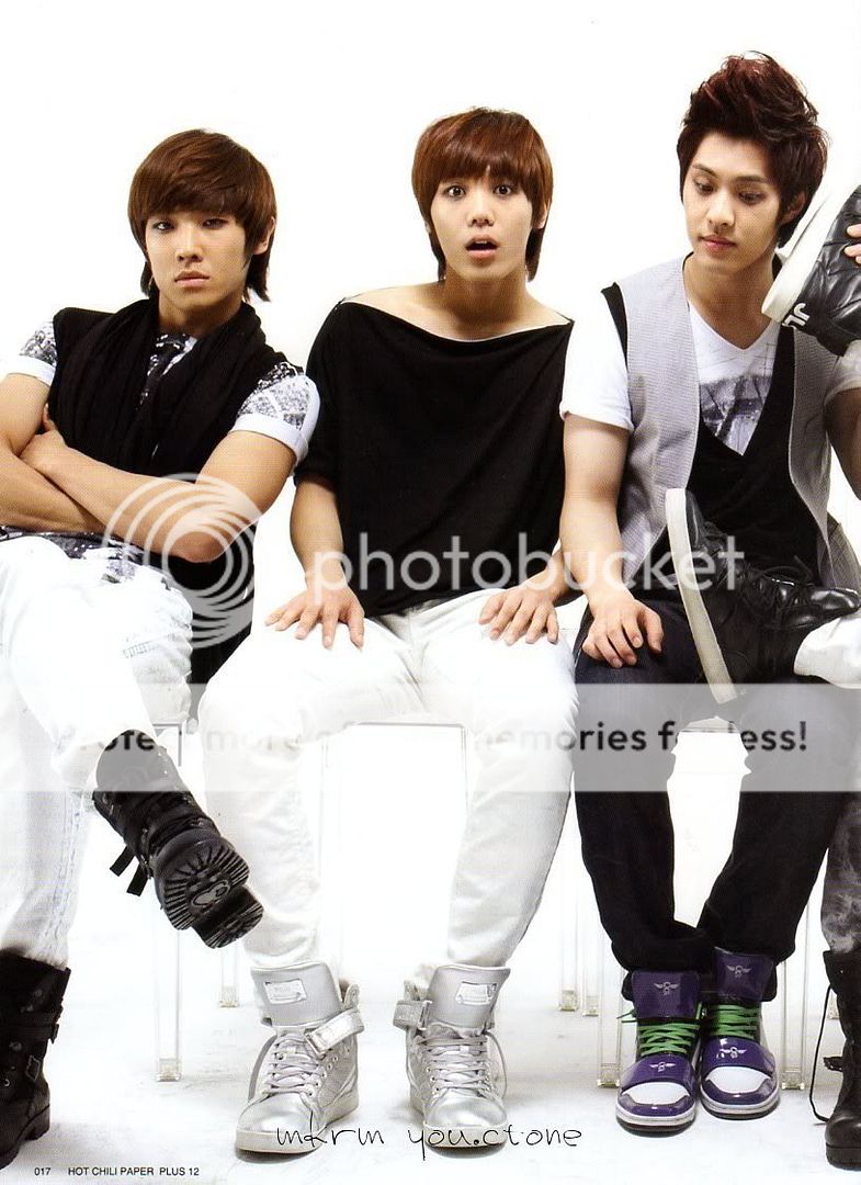 [08.08.10] MBLAQ pour HOT CHILI PAPER PLUS 12 2010 SUMMER SPECIAL 125F83134C5EB626197313