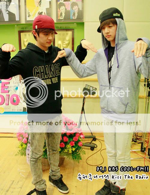 SeungDoong [Seungho+ Thunder] SUKIRA02