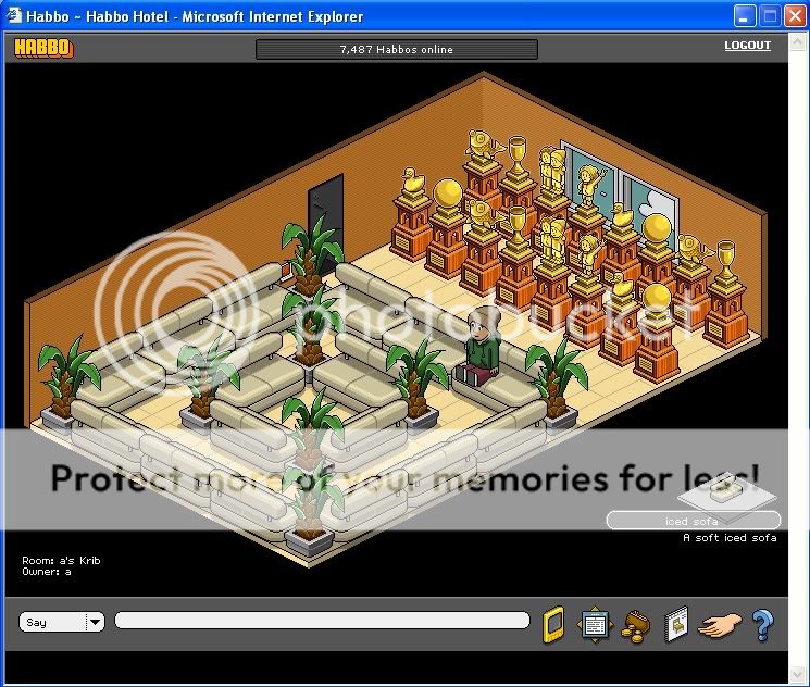 Habbo - I Got Into A's Room Aroom