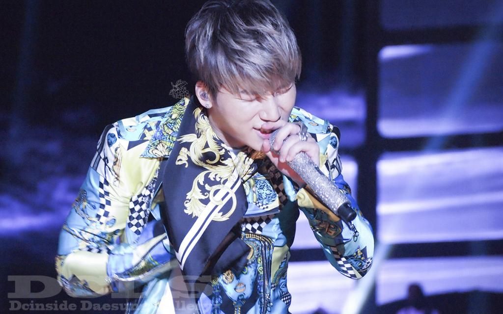 [GTV][Pho] Loạt ảnh Angel Smile Daesung ở ALIVE Tour Mĩ - so beautiful ^^ P1013234