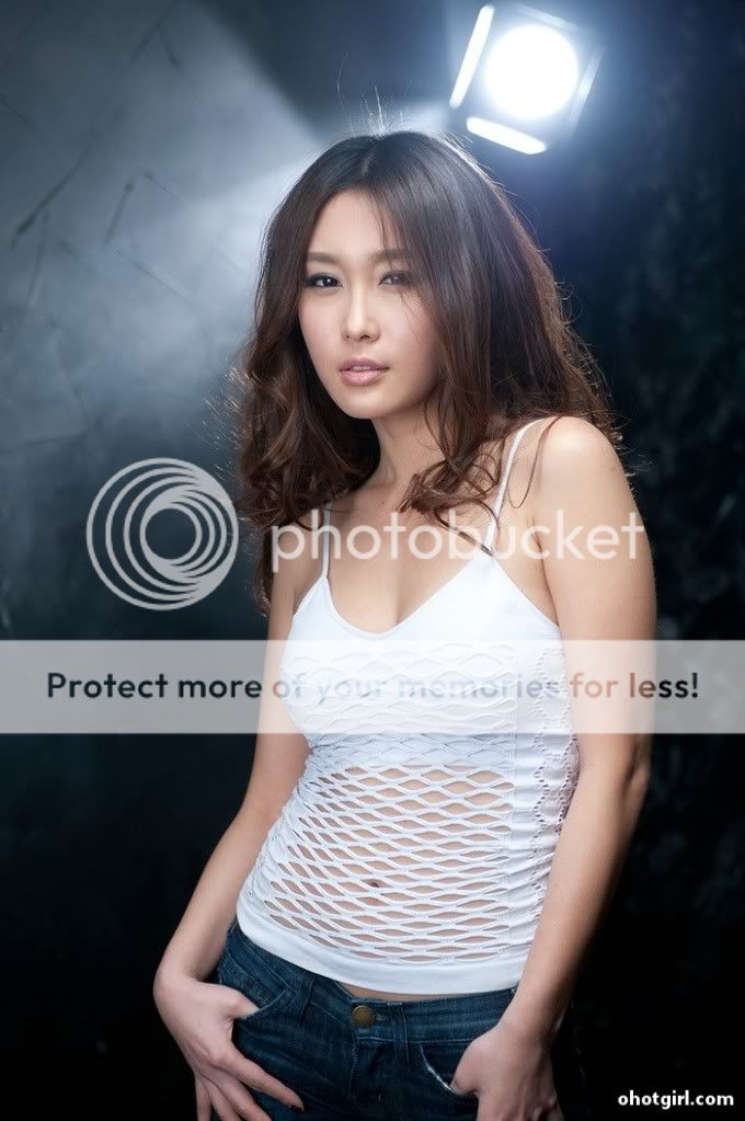 Hwang In Ji - Fish Net Camisole Hwang_In_Ji_Fish_Net_Camisole_14