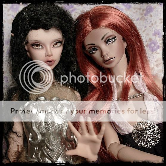 ( Magic Mirror Studio Moira + Maeve)  Moira%20005_zpsytnjplf8