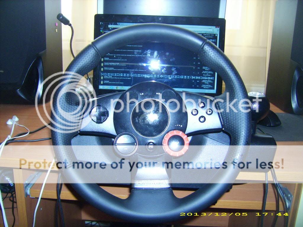 Продавам Logitech Driving Force GT DSCI0097_zps57c28e43