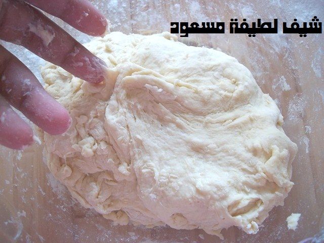 طريقة العجن الصحيحة من مطبخ الشيف لطيفة مسعود بالصور 76