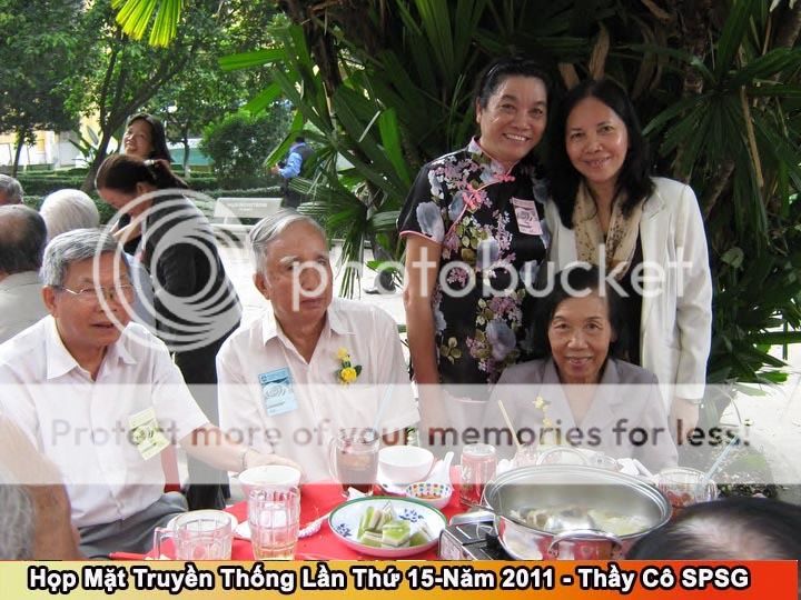 Quý Thầy Cô Trong Ngày Họp Mặt lần Thứ 15-Năm 2011 ThayCo04