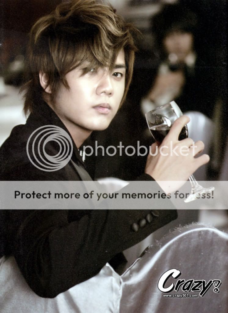 [old scans] Kim Kyu Jong - 2007 Thailand Photobook “Summer Holiday” HQ scans KJ_summerholiday009