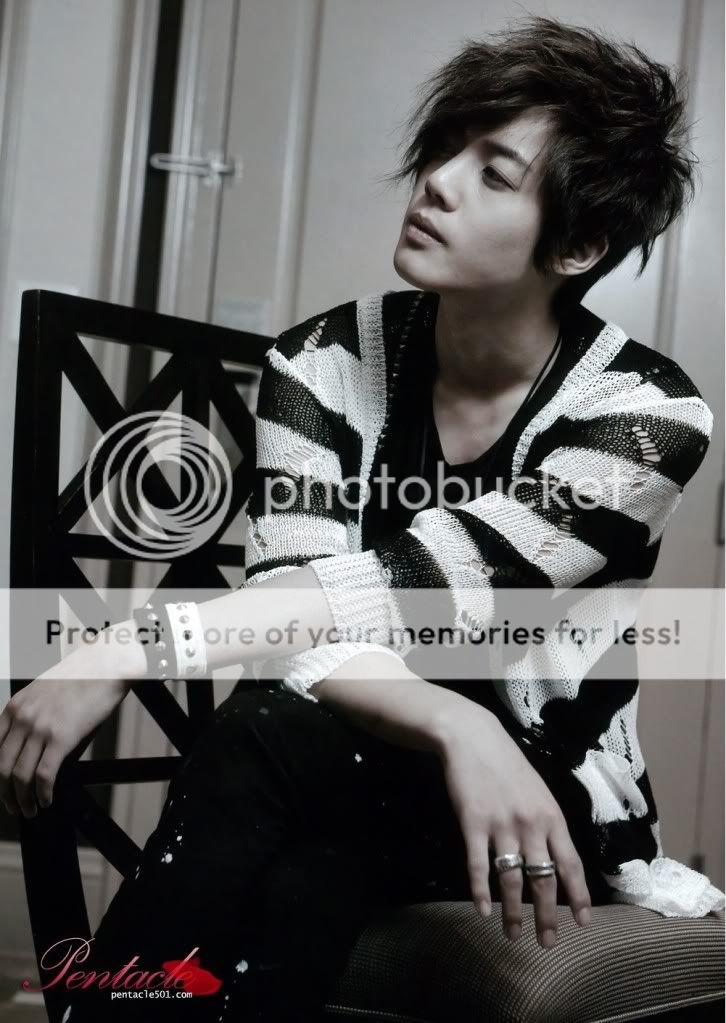 [HJL] SS501 in USA Booklet (Pentacle edition) super HQ scans SS_USADVD011-1