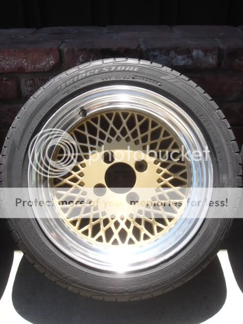 CA: Set (four) of 15X7 0 Offset 4x114.3 Enkei 92 Mesh DSC08741