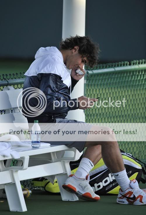 || NADAL || » بـأداء و بعضـه و صداره رسمت لنـا اجمل إبتسامة  « - صفحة 9 Training2