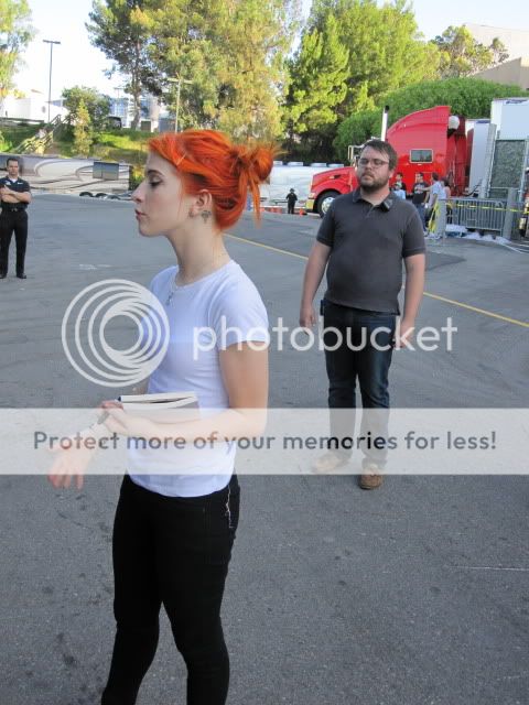 Fotos Hayley!! Paramoreandnodoubttour005