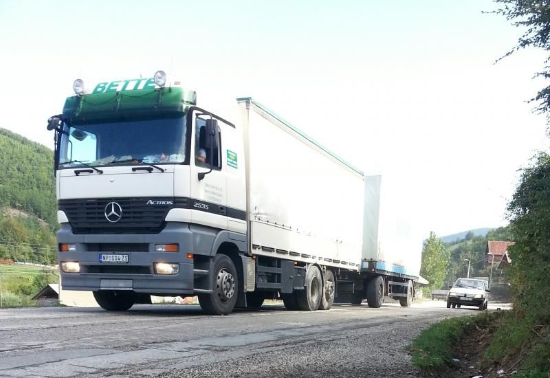 Actros Mp1 - Page 11 20130828_092143-1_zps2d50e708