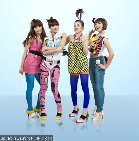 [ GirlBand ] 2NE1 SieuthiNHANH2009070518527zjnlndq-1