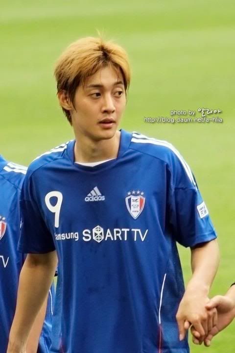 [HJL] FC Men Match [11.09.10] (5)   301116_281324131893830_231614143531496_1224894_2144956099_n