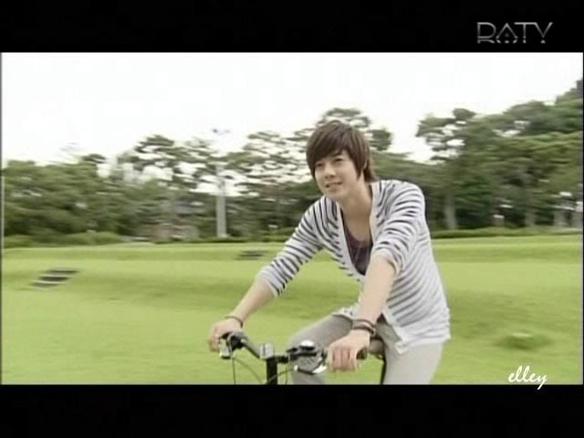 [HJL] DATV (2011 calendar shooting) 04fd6057790f261cd0090603