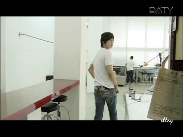 [HJL] DATV (2011 calendar shooting) 88eb58def25624ab77c63809