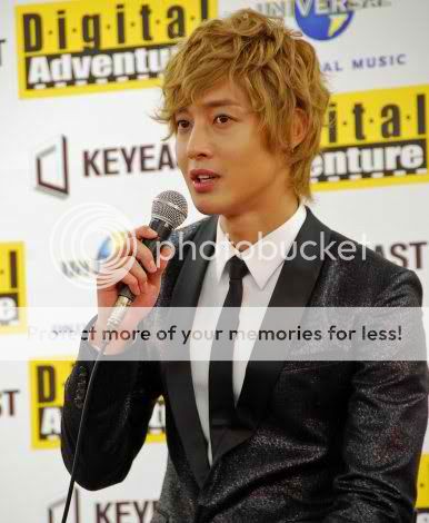 [HJL] Press Conference in Osaka Intl Convention Centre [11.11.09] 7tspp